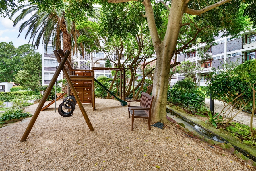 1 Bedroom Property for Sale in Cape Town City Centre Western Cape